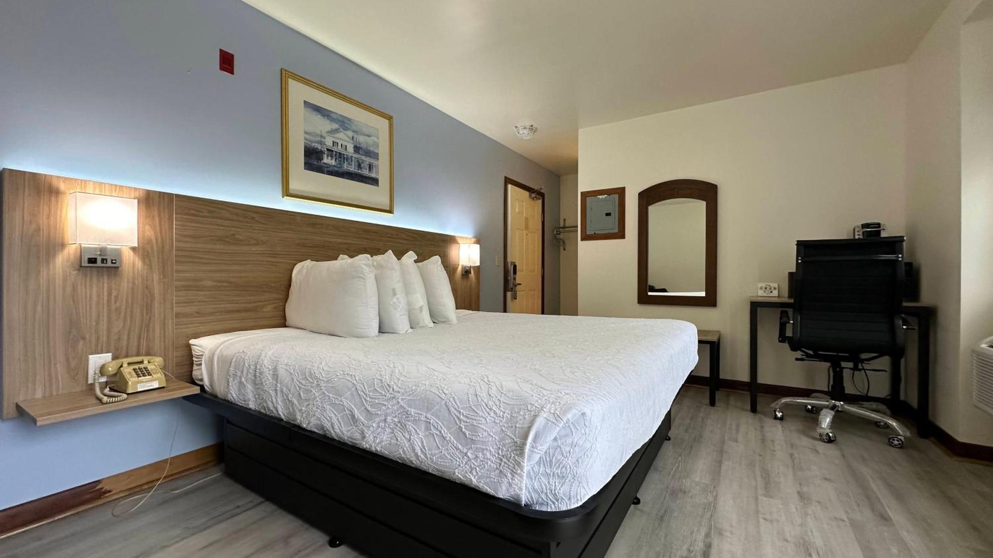 Usa Inn Уелс Екстериор снимка